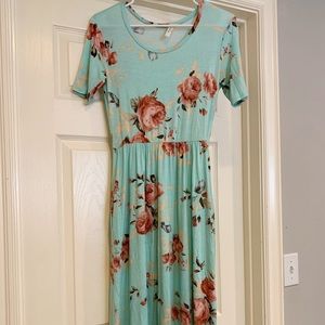 Cute turquoise floral print dress